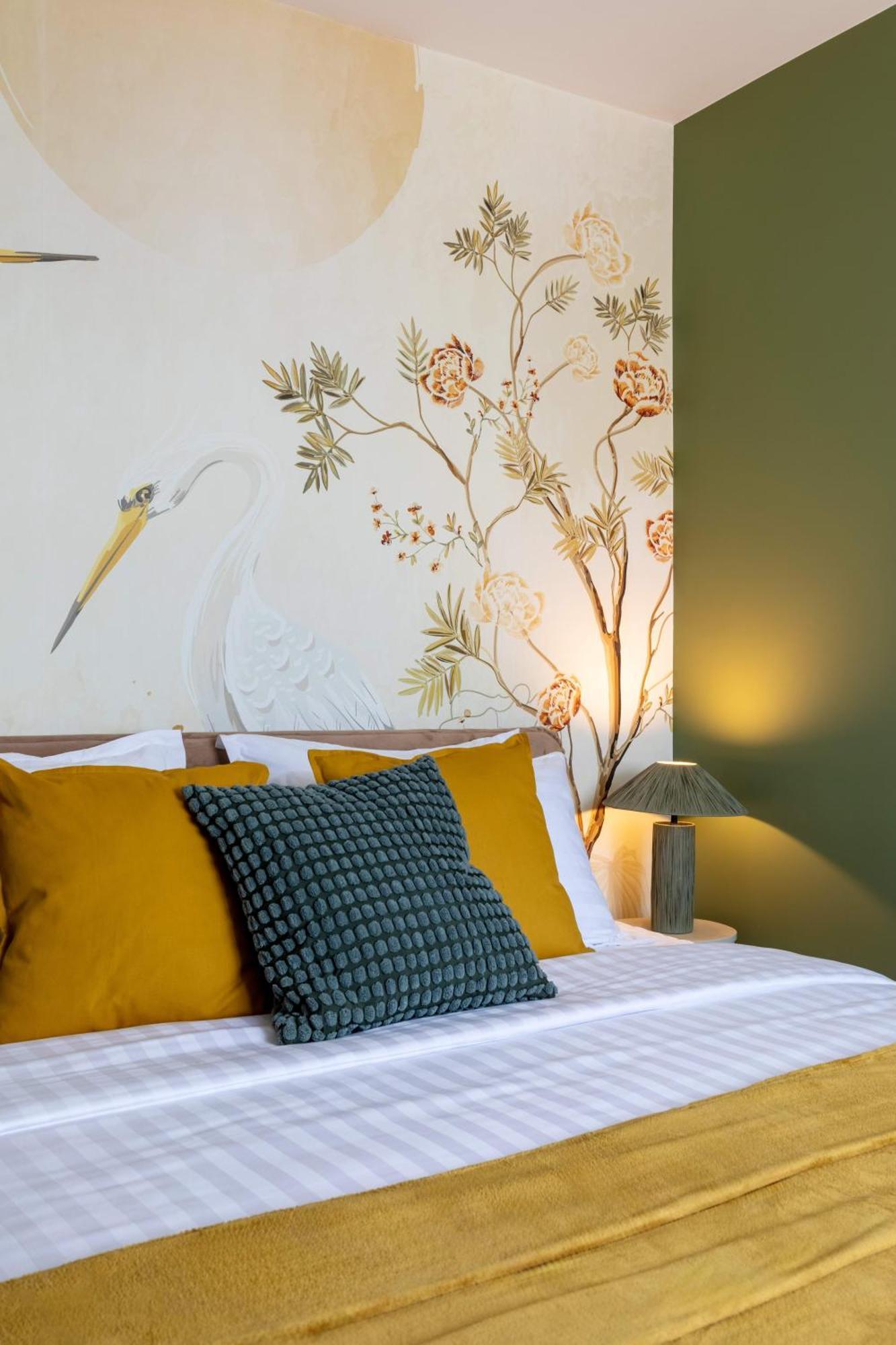 Holt - Lucky Cranes Apartment บูคาเรสต์ ภายนอก รูปภาพ